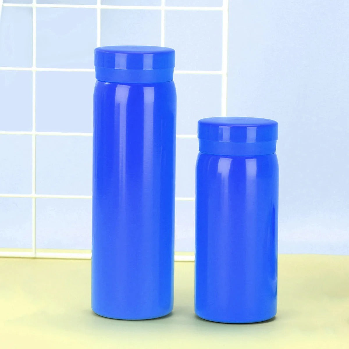 tasse isotherme bleue 200 ou 300ml