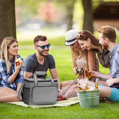 amis assis sur gazon sac isotherme FreshTime