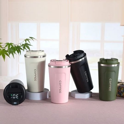 Bouteille isotherme en quatre couleurs différentes