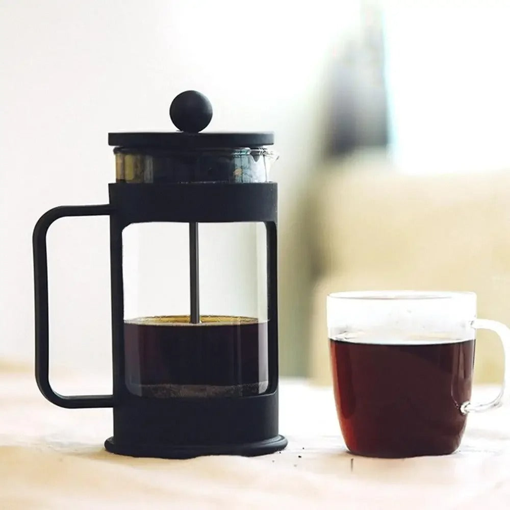 cafetiere a piston noire élégante