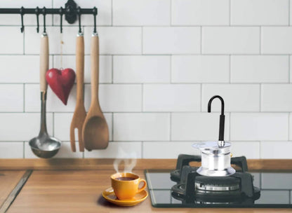 cafetiere camping car sur brûleur campeur