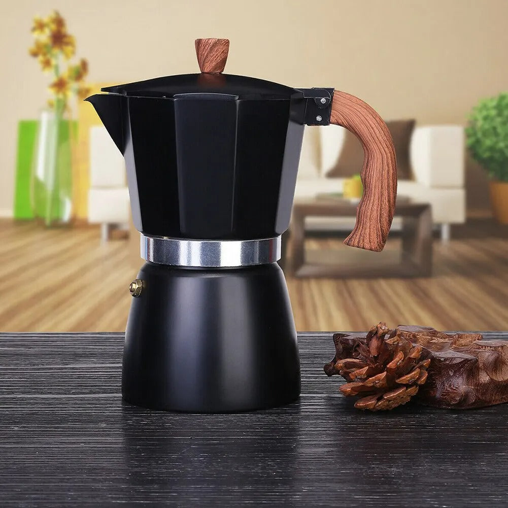 cafetiere camping noire table