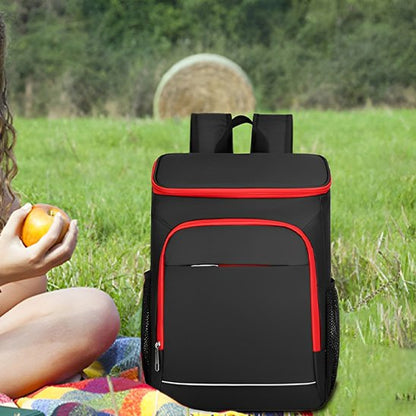 Femme pique-nique avec sac à dos isotherme 