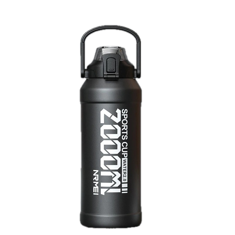 gourde 2l noire avec poignée transport facile