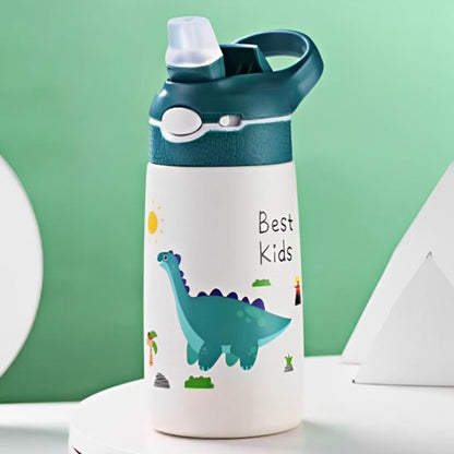 Gourde enfant verte avec dessin animé sur table