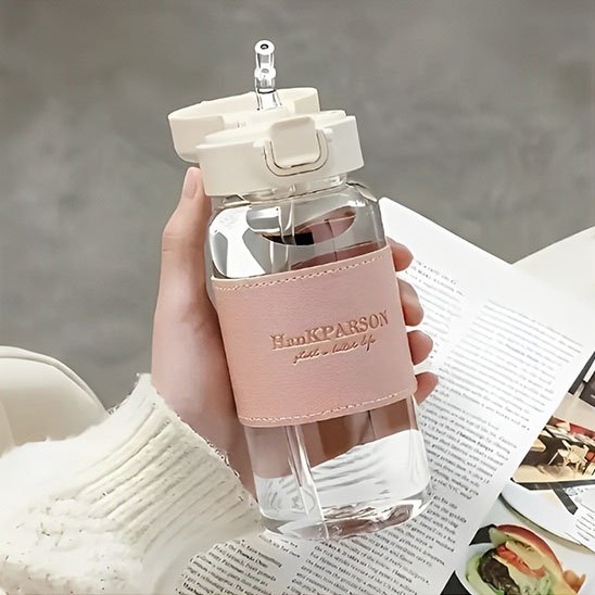 Gourde étui rose avec paille silicone