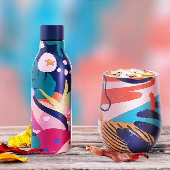 Gourde isotherme turquoise et rose avec gobelet