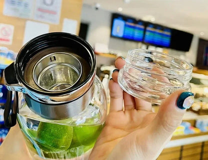 gourde verre avec filtre thé tisane et gobelet
