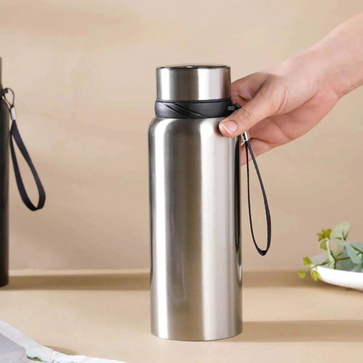 gourdes isotherme 1l disponible couleur argent