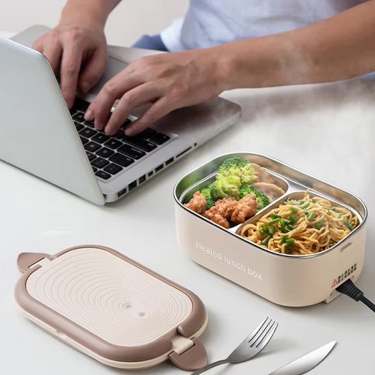 Lunch box chauffante beige branchée au bureau