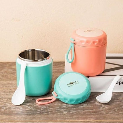 Lunch box en deux différentes couleurs sur table