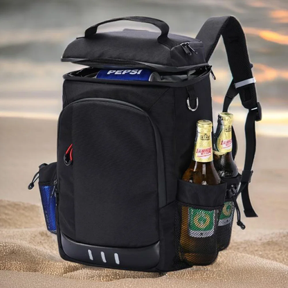 sac a dos isotherme noir sur sable plage