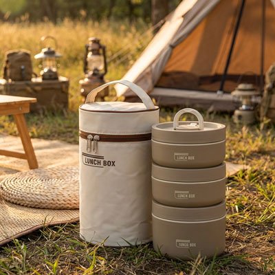 Sac isotherme lunch box avec compartiments marrons empilés camping